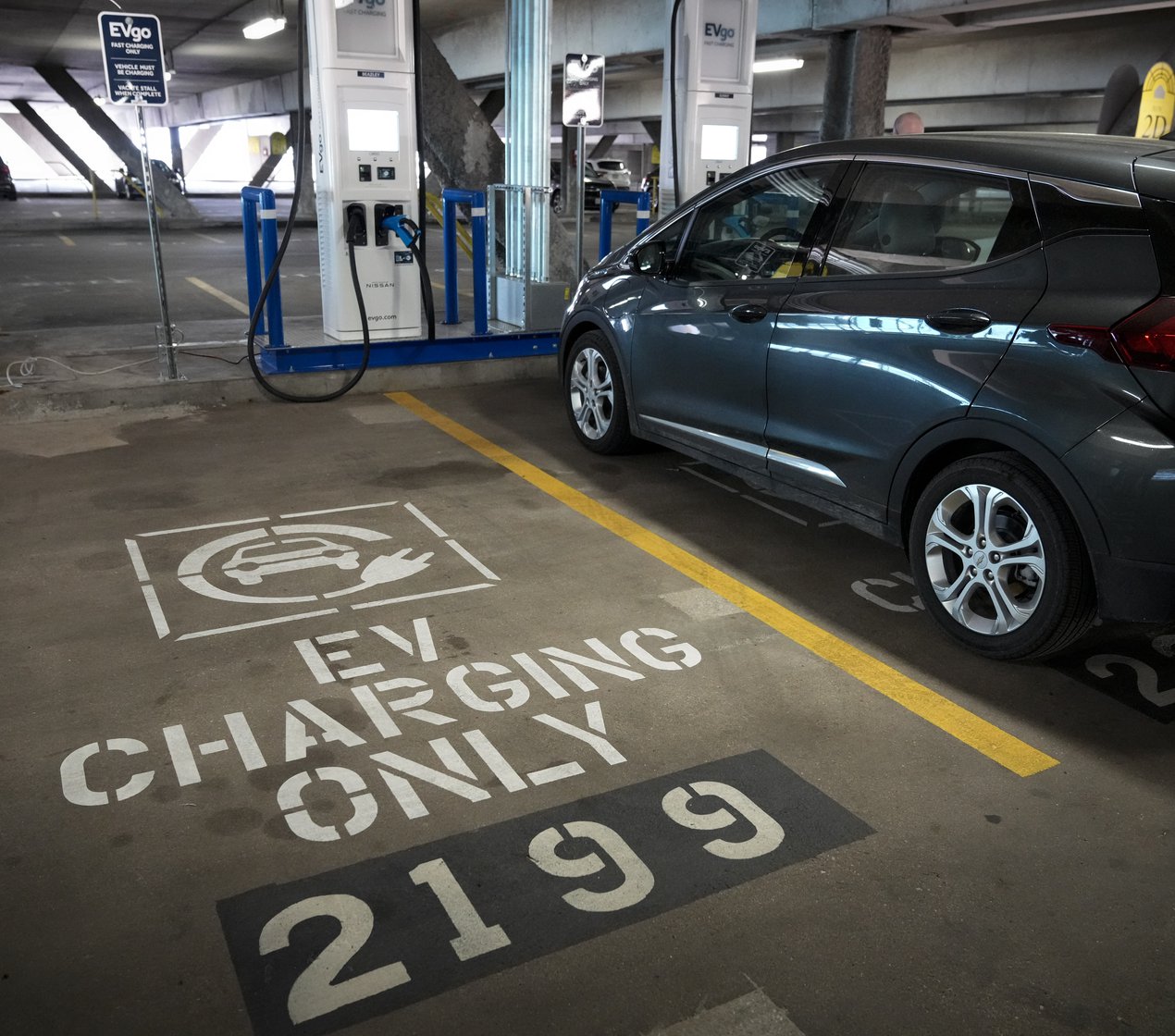 ev charging.jpg